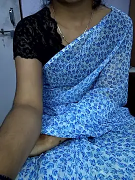 lovelygirl4567 online show from 15, 2, 2026