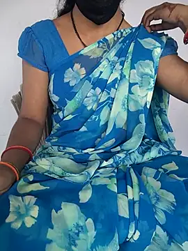 lovelygirl4567 online show from 11, 3, 2026