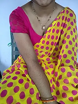 Snapshot of lovelygirl4567 chatting on 10, 6, 2026 lovelygirl4567 online show from 10, 6, 2026