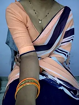 Snapshot of lovelygirl4567 chatting on 12, 6, 2026 lovelygirl4567 online show from 12, 6, 2026