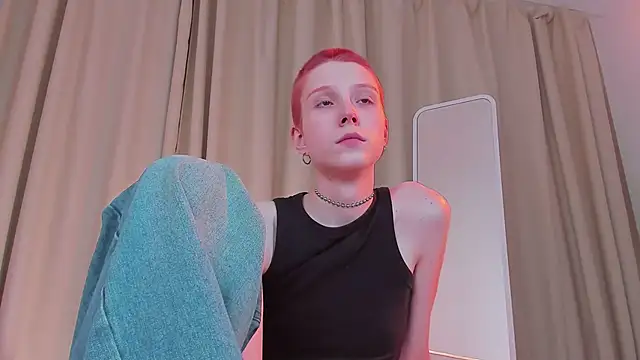 Iris Pastels online show from 24, 2, 2025