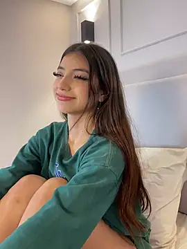 NickyBelmonth online show from 6, 3, 2025