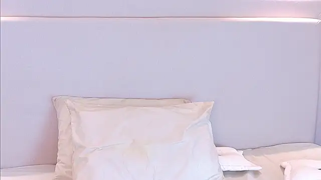 NickyBelmonth online show from 11, 3, 2025