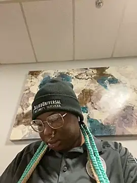 Snapshot of DamnBubbles chatting on 19, 1, 2025 DamnBubbles online show from 19, 1, 2025