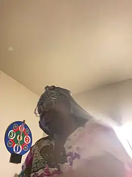 Snapshot of DamnBubbles chatting on 14, 3, 2025 DamnBubbles online show from 14, 3, 2025