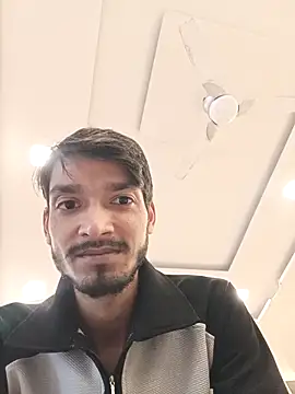 Snapshot of Tarun_0026 chatting on 6, 10, 2025 Tarun 0026 online show from 6, 10, 2025