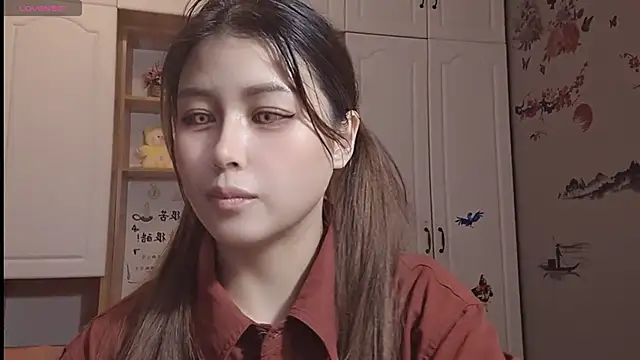 Snapshot of Lucky-xiuxiu chatting on 20, 2, 2025 Lucky-xiuxiu online show from 20, 2, 2025