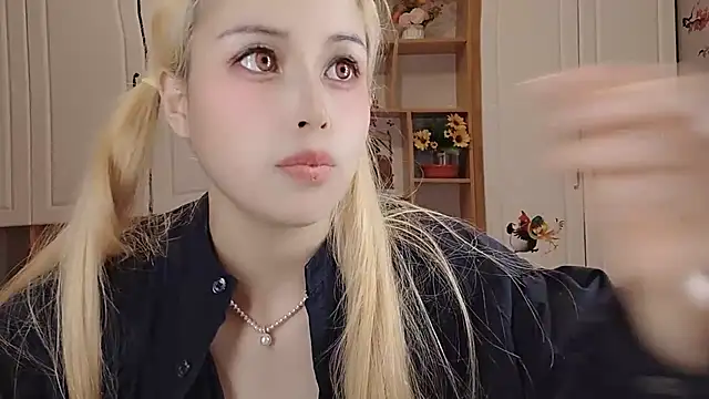 Snapshot of Lucky-xiuxiu chatting on 12, 3, 2025 Lucky-xiuxiu online show from 12, 3, 2025