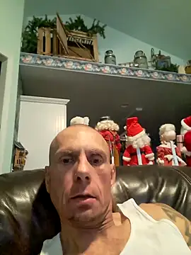 Snapshot of SoooV3ryKinky chatting on 2, 1, 2025 SoooV3ryKinky online show from 2, 1, 2025