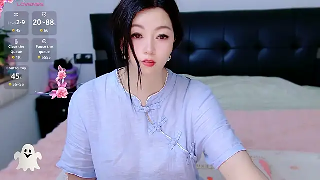 Snapshot of Mi--Manchi chatting on 5, 6, 2026 Mi--Manchi online show from 5, 6, 2026