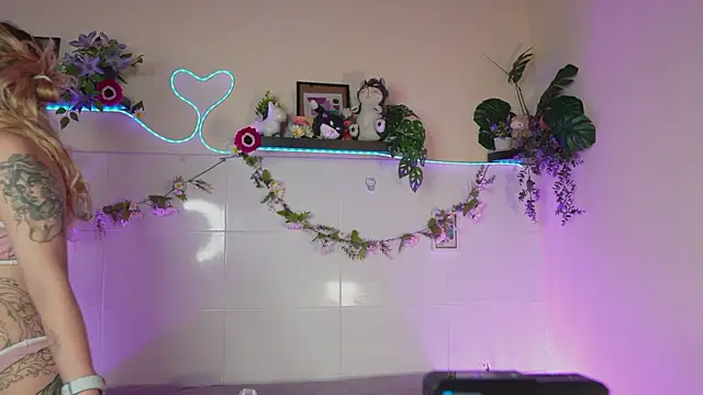 bri cullen online show from 11, 9, 2025