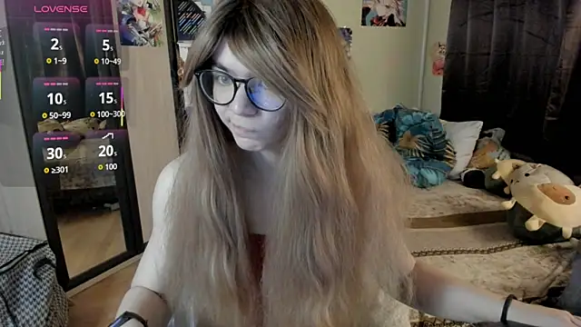 alexiamaleax online show from 13, 4, 2026