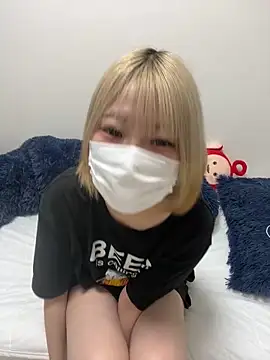 Snapshot of Hikaru-chan chatting on 5, 3, 2025 Hikaru-chan online show from 5, 3, 2025