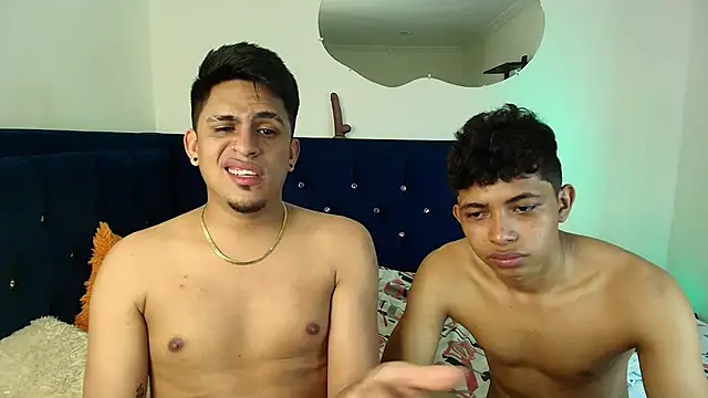 Snapshot of twinkmilk_ chatting on 6, 1, 2025 twinkmilk online show from 6, 1, 2025