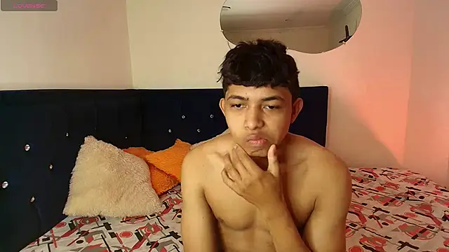 Snapshot of twinkmilk_ chatting on 14, 1, 2025 twinkmilk online show from 14, 1, 2025