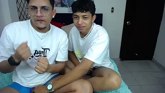 Snapshot of twinkmilk_ chatting on 11, 2, 2025 twinkmilk online show from 11, 2, 2025