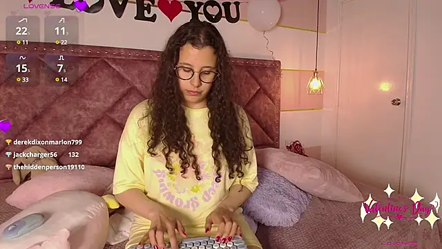 Charlotte  Miller online show from 16, 2, 2025