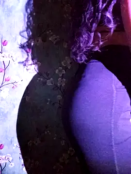 Angelnirvanaa online show from 16, 10, 2025