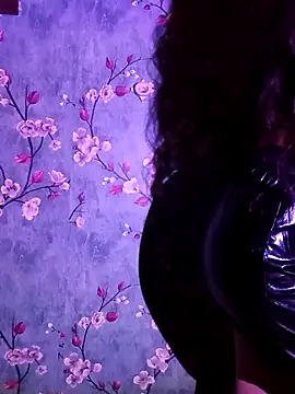 Angelnirvanaa online show from 18, 10, 2025