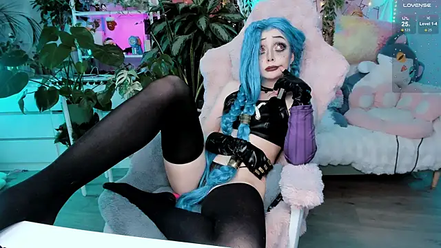 Snapshot of cutelittlepuff chatting on 8, 2, 2025 cutelittlepuff online show from 8, 2, 2025