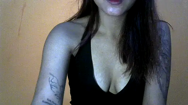 Snapshot of privi_pavvy chatting on 9, 9, 2025 privi pavvy online show from 9, 9, 2025
