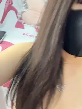 SSSniang- online show from 13, 4, 2026