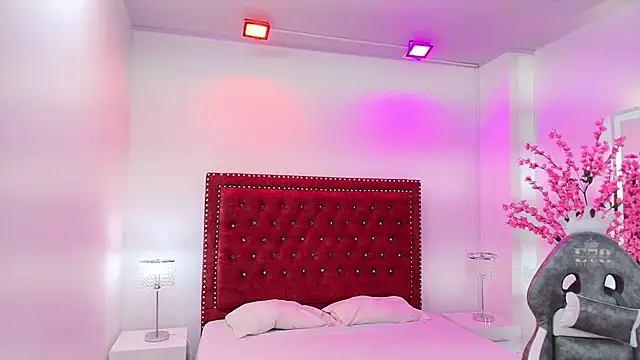 Arianna sweeet online show from 3, 12, 2025