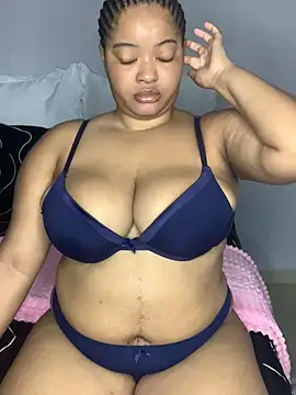 Snapshot of sexytinashe21 chatting on 16, 10, 2025 sexytinashe21 online show from 16, 10, 2025