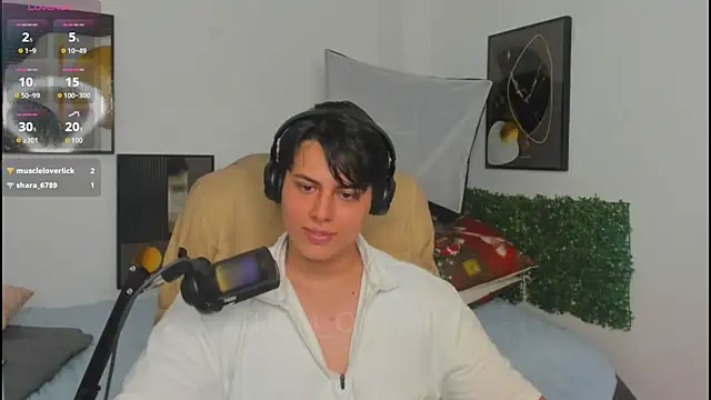 Snapshot of Thom_Ohtani chatting on 16, 5, 2026 Thom Ohtani online show from 16, 5, 2026