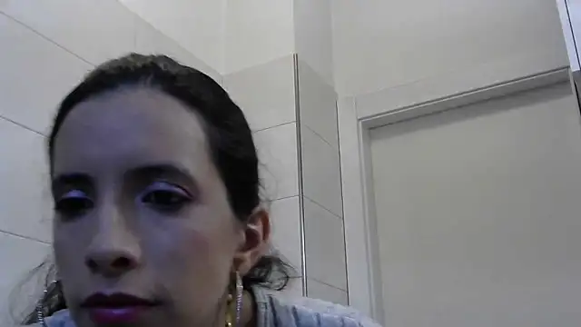 amabel zambrano online show from 9, 1, 2025