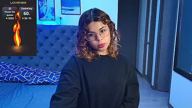 stellaallen24 online show from 8, 3, 2025