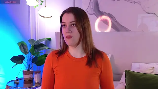 Snapshot of EllieGarson chatting on 1, 5, 2026 EllieGarson online show from 1, 5, 2026