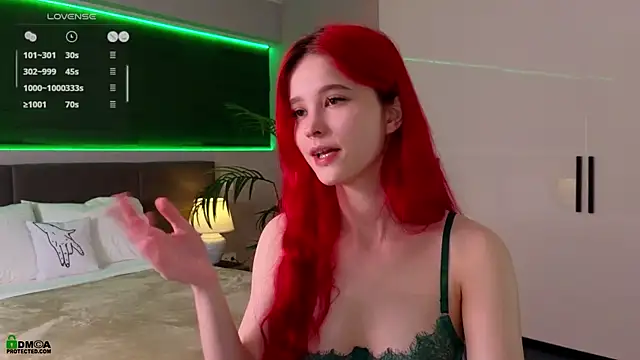 Snapshot of Rina_Red chatting on 20, 9, 2025 Rina Red online show from 20, 9, 2025