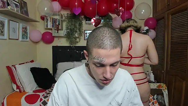 Snapshot of Blondandtattoofaced chatting on 16, 2, 2025 Blondandtattoofaced online show from 16, 2, 2025