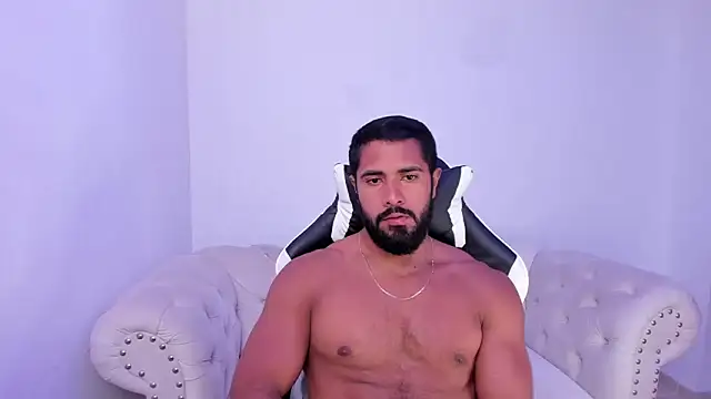 Santiago huntt online show from 19, 10, 2025