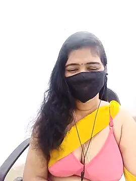 Snapshot of Lucky-Deepthi chatting on 25, 4, 2026 Lucky-Deepthi online show from 25, 4, 2026