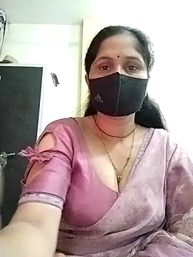 Snapshot of priyancyfun chatting on 4, 2, 2026 priyancyfun online show from 4, 2, 2026