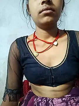 Amaya Bajwa online show from 9, 3, 2025