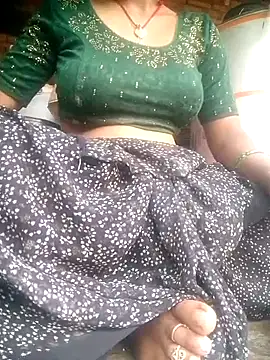 Amaya Bajwa online show from 6, 10, 2025