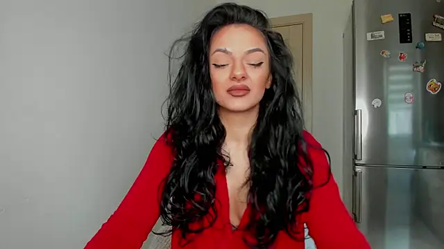 NNNoire online show from 13, 2, 2025