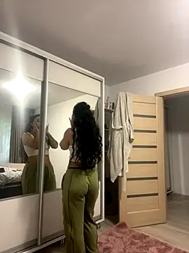 NNNoire online show from 10, 10, 2025