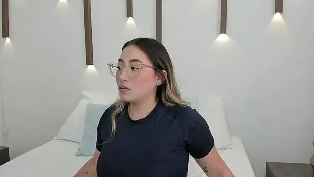 antonella cutie  online show from 20, 1, 2025