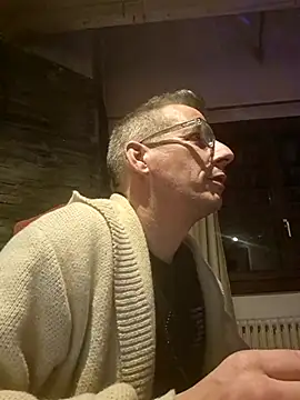 dimitrimarek online show from 10, 2, 2025