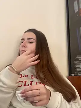 mewKate online show from 10, 2, 2025