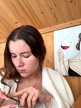 mewKate online show from 20, 10, 2025