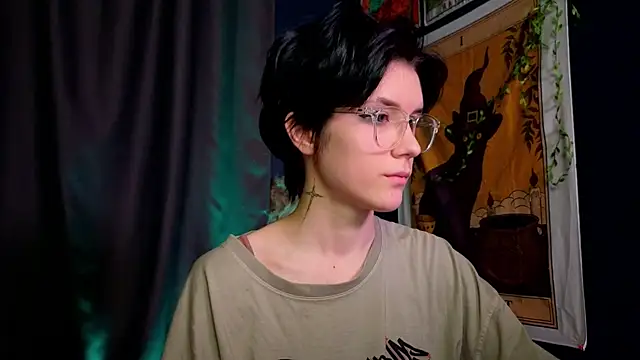 Hyeon Jin online show from 4, 1, 2025