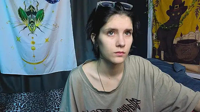 Hyeon Jin online show from 18, 1, 2025