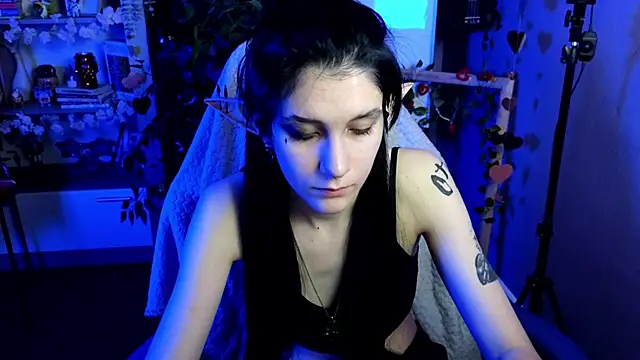 Hyeon Jin online show from 17, 2, 2025