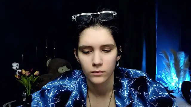 Hyeon Jin online show from 16, 3, 2025