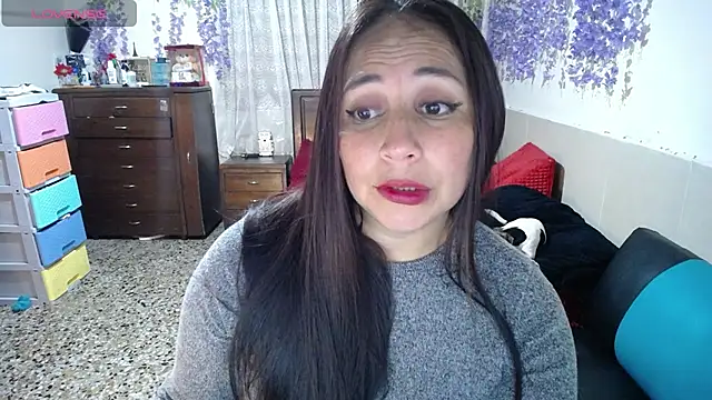 Snapshot of maryrose_03 chatting on 5, 2, 2025 maryrose 03 online show from 5, 2, 2025